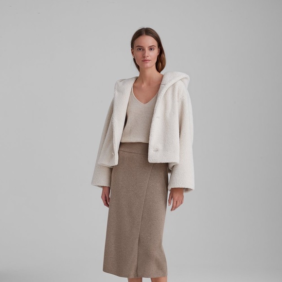 BNWT Club Monaco Cropped Teddy Coat - Picture 3 of 7
